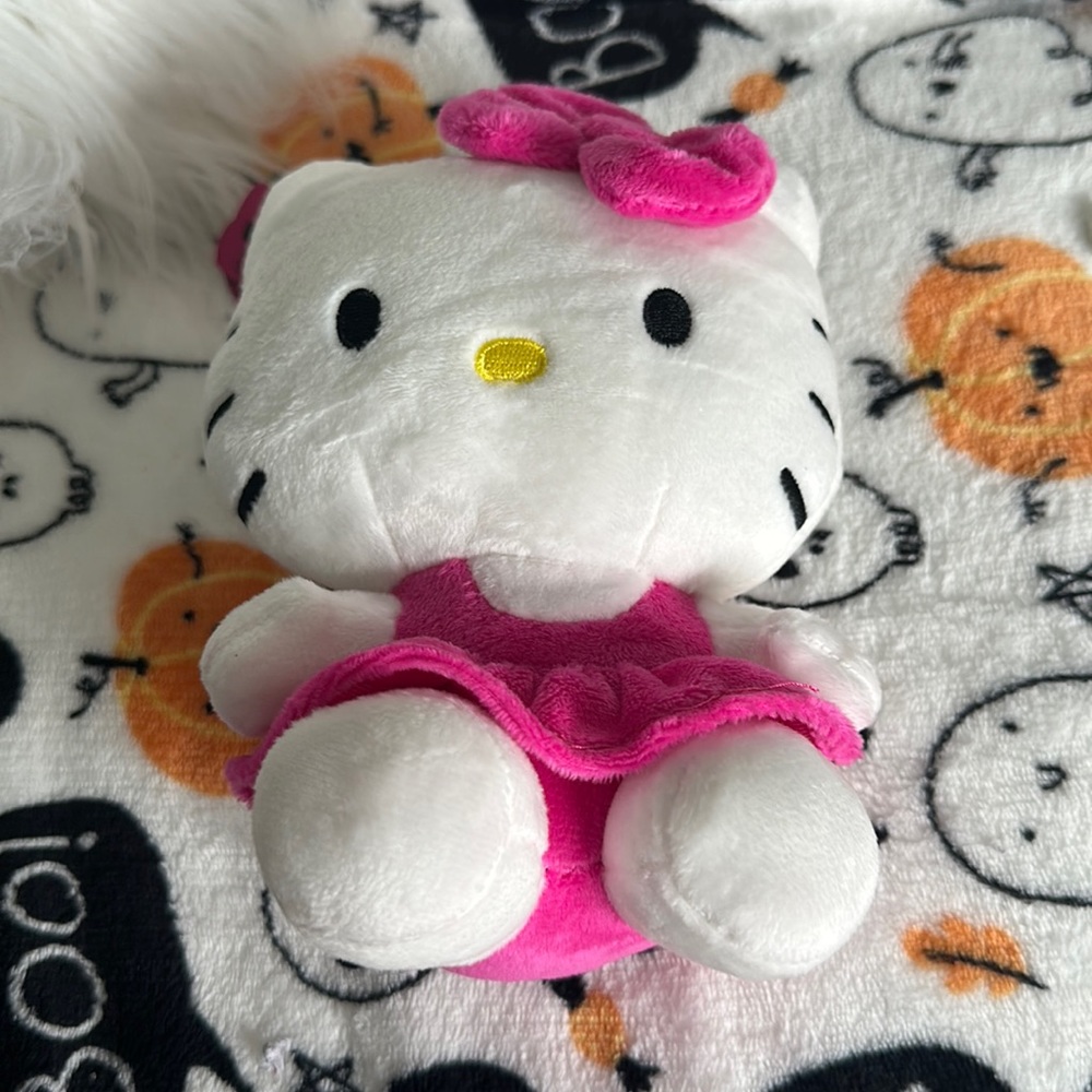 Hello kitty plushy pink brand new
